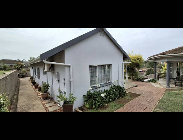 3 BEDROOM FREEHOLD FOR SALE IN HILLARY